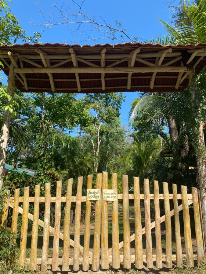 Jazlyn Lodge & Tours Paquera Eksteriør bilde
