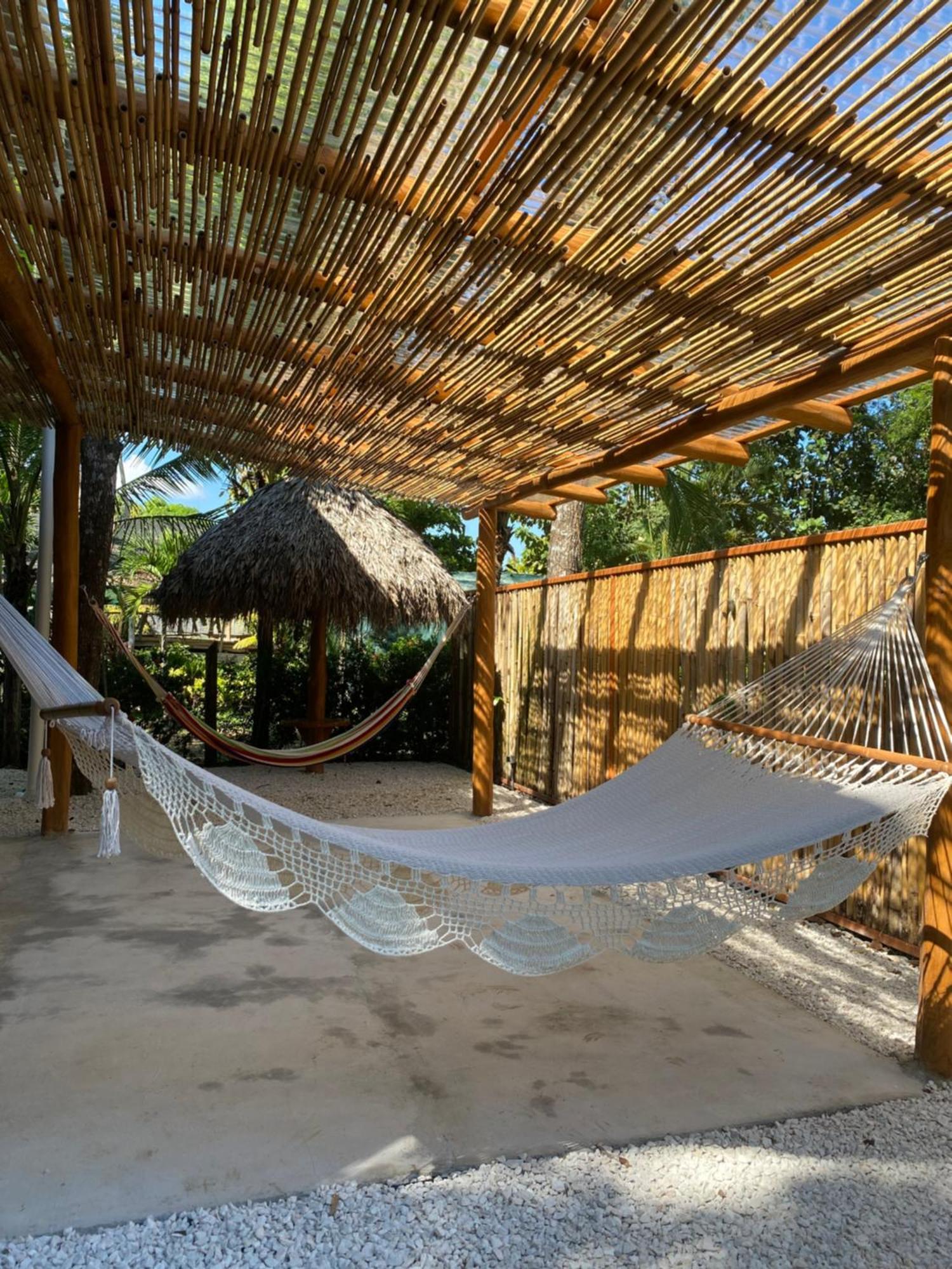 Jazlyn Lodge & Tours Paquera Eksteriør bilde